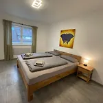 Messe- Und Appartement *